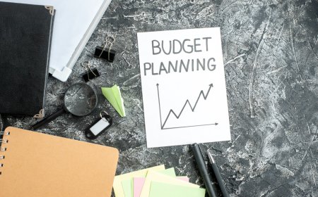 Navigating a Tight Budget: 7 Simple Ideas for Financial Management
