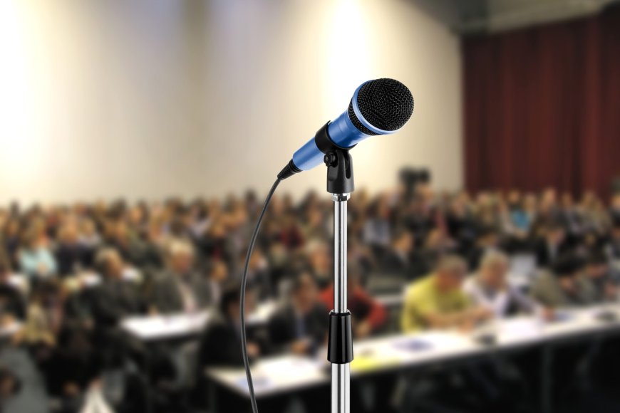 Mastering Public Speaking: Guide to Confident Communication