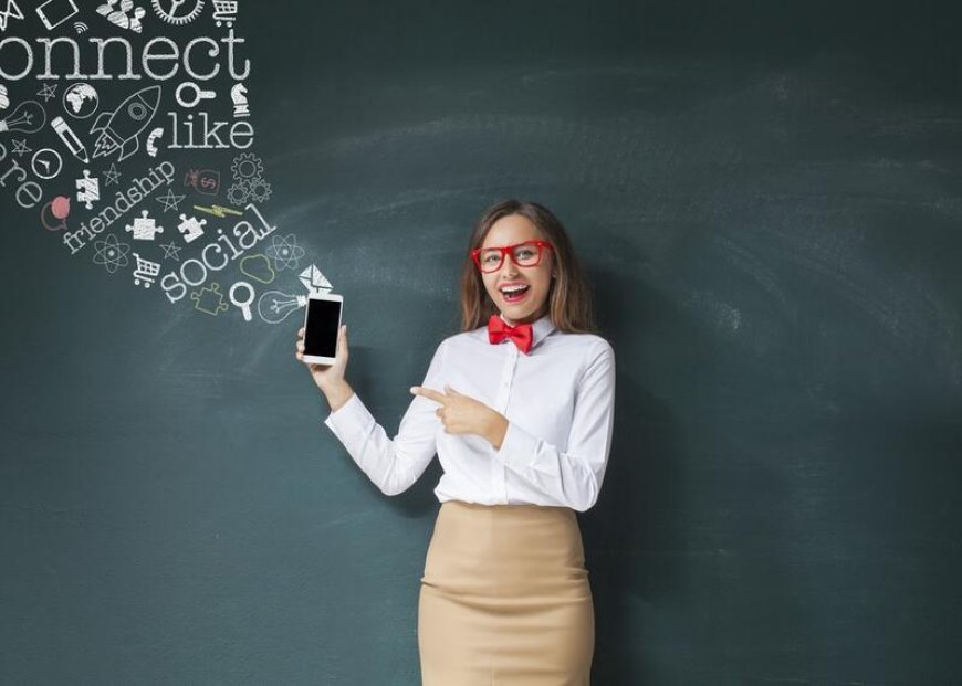 Social Media and Teacher-Student Friendship – Yes or No?