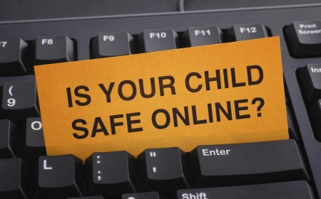 Digital Parenting Tips: How to Keep Your Kids Safe Online?