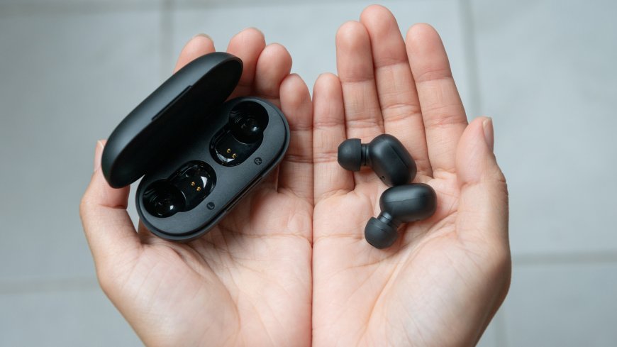 Affordable & Powerful: Best True Wireless Earbuds Under ₹5,000 in India (2025)