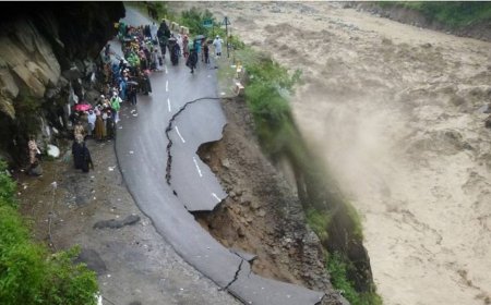 Dehradun Cloudburst: Schools Closed, Rivers Overflow as Heavy Rain Triggers Flooding