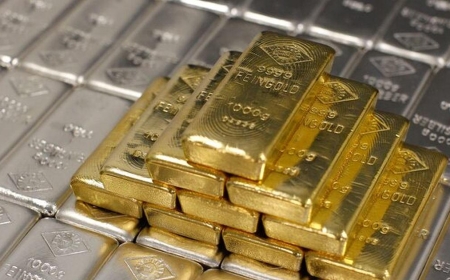 Gold Crashes 6%, Silver Falls 8%: What’s Behind the Sudden Selloff?